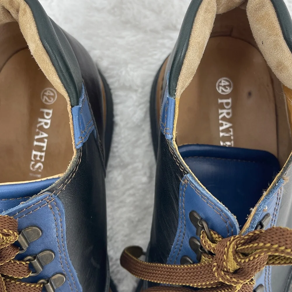 PRATESI MENS SIZE 42  Blue and Black Oxfords with Brown Laces